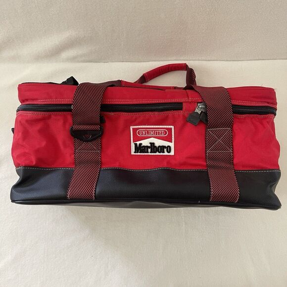 Marlboro Unlimited 90's Red Dual Sided Cooler Duffle Bag Missing Shoulder Strap - Picture 2 of 14